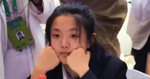 娱乐吃瓜酱女科学家,娱乐界的“吃瓜酱”,揭秘科研与娱乐的跨界魅力